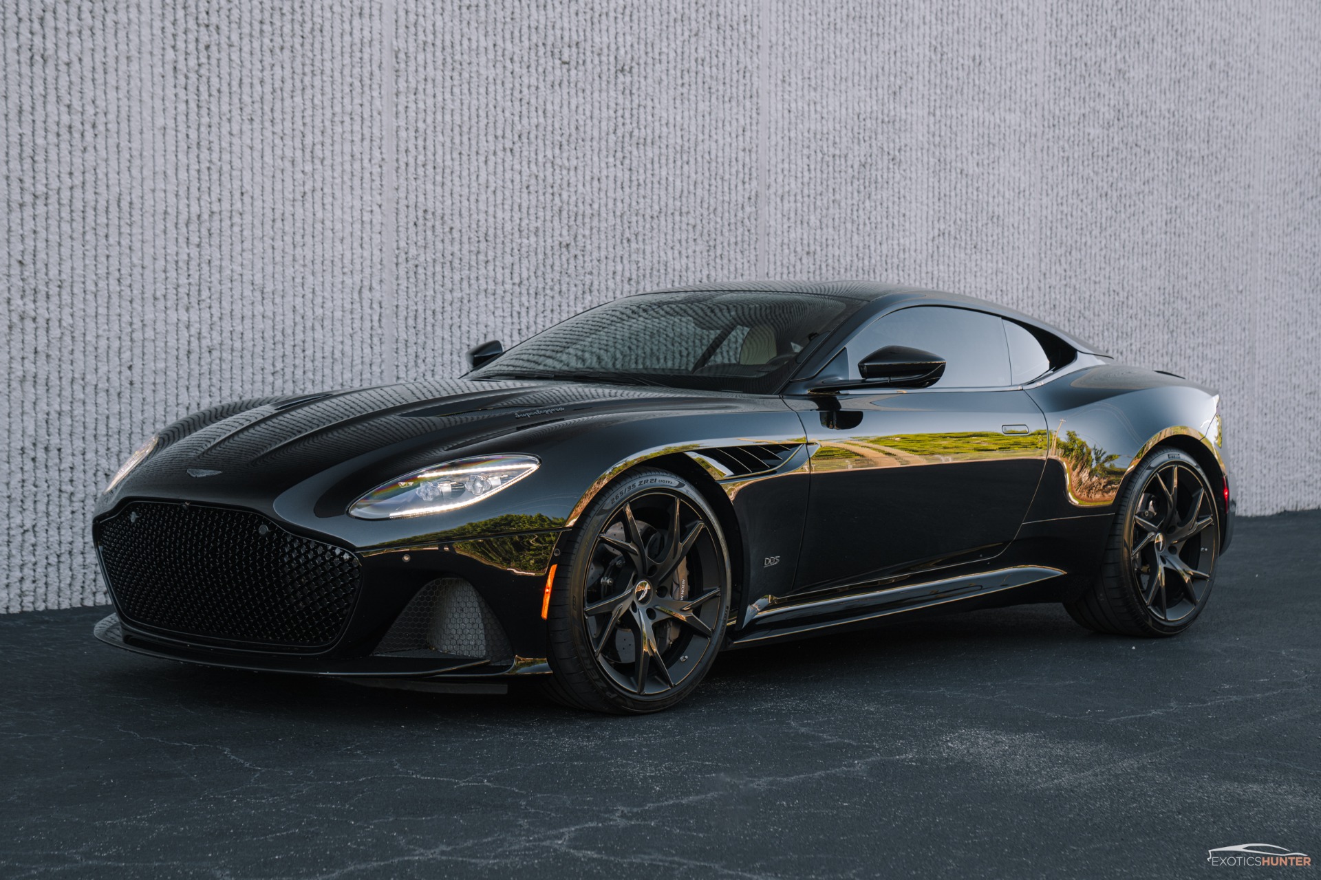 Used 2019 Aston Martin DBS Superleggera w/ Forged Emblems, Carbon